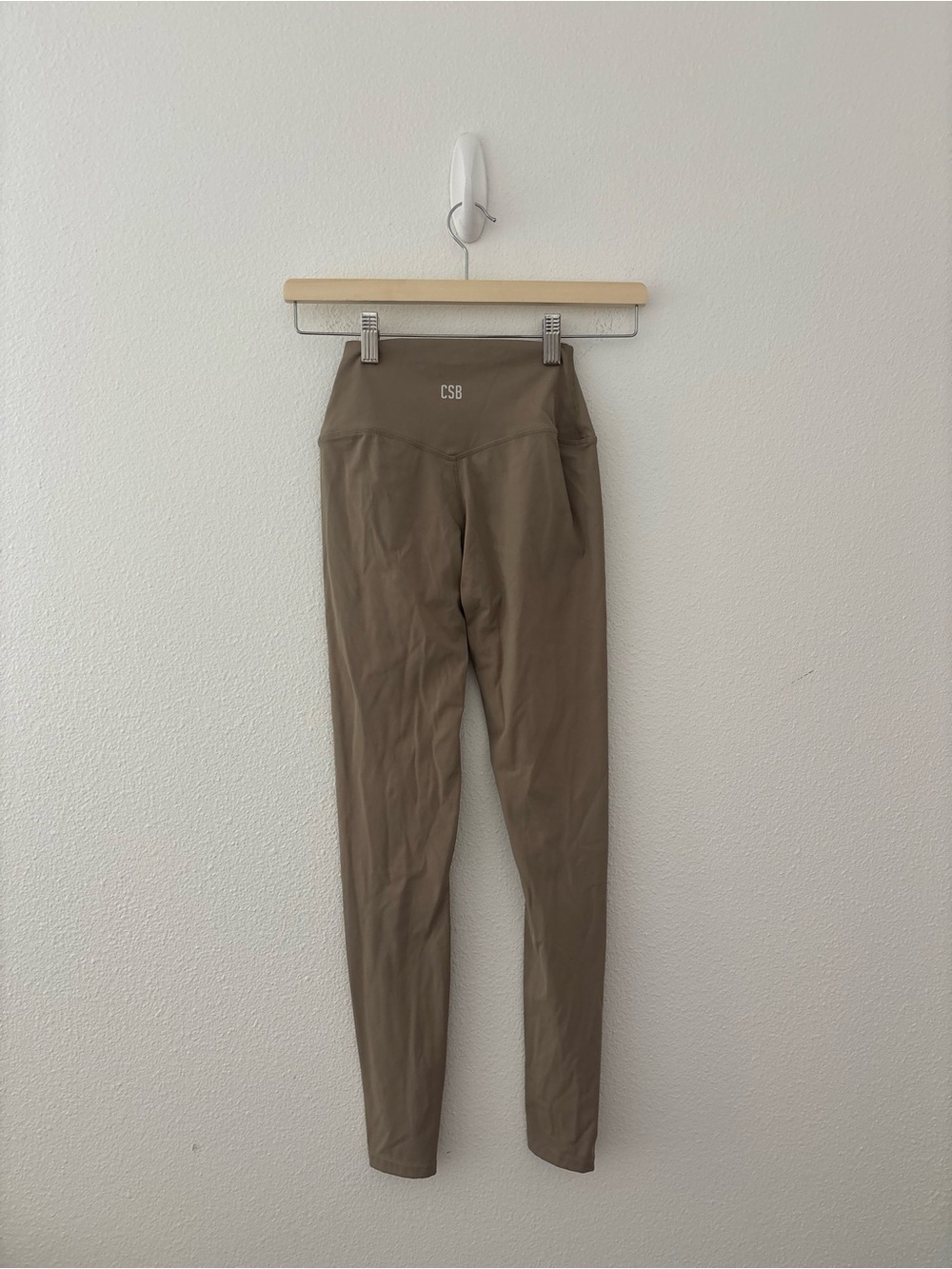 CSB x Isabelle Mathers tan freedom leggings